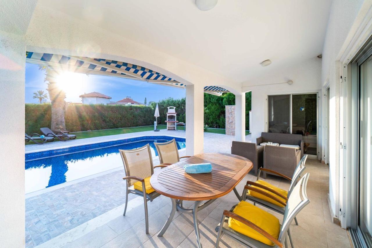 Bungalow Casa Bella By Ezoria Villas คอรัลเบย์ ภายนอก รูปภาพ
